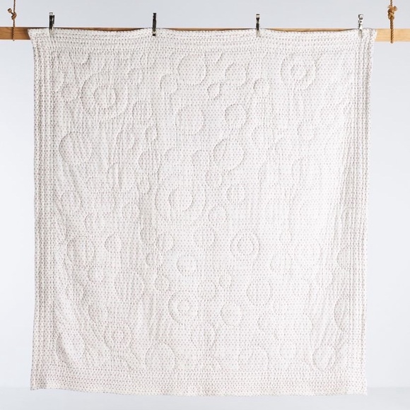 Anthropologie Jody quilt - Twin size never used brand new- originally $178 - Picture 3 of 3